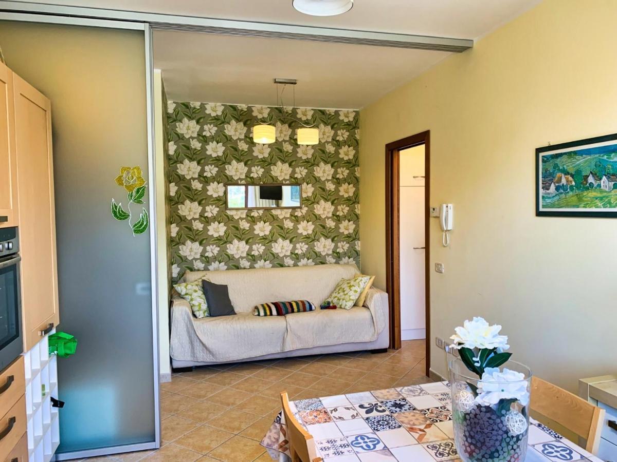 La Casa Di Lory Apartment *